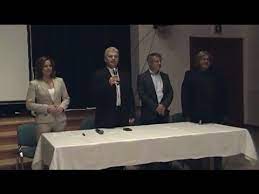 Készített híradót, majd hosszabb oknyomozó riportokat. Lelekepito Eloadas Kovacs Andrea Foldi Laszlo Szekszard 2016 10 10 Youtube