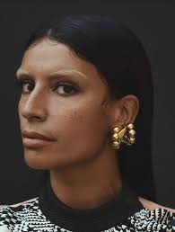 Ronke / twil (the waterfall is love) twil (the waterfall is love) / ranke … 16. Sevdaliza Petrovskyramone Iconic Women Arab Beauty Beautiful People