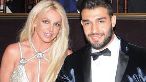 If you've ever wondered why spears and asghari have yet to get married, that's apparently also because of the conservatorship as well. Karriere Chance Britney Spears Freund Sam Asghari Zieht Neuen Modelvertrag An Land