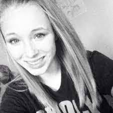 Anna Gambone's Instagram, Twitter & Facebook