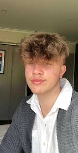 In memory of Quinn, Kellie is running for I Am Hope at Round the Bays this  year. This is her story: "On the 21st of February 2023, we received the  most devastating