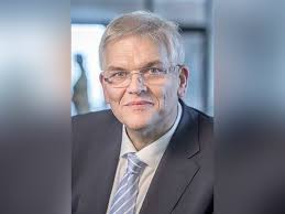 Bürgermeister Hans-Josef Vogel bald Regierungspräsident