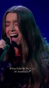 She was amazing during her time in the voice wish she won! @sian fuller 🍉  👏🏼👏🏼👏🏼 #fyp #foryou #foryoupage #singing #thevoice #sianfuller
