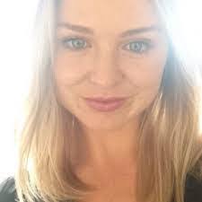 Sandra Cacioppo's Instagram, Twitter & Facebook