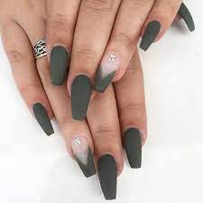 Durable, shadow in 4 weeks. Tendenz Fall Nagel Grune Farbkunst Entwurfe 2019 Babyboomer Gelnagel Glitter Stiletto Coffin Pinte Green Nail Designs Matte Green Nails Dark Green Nails