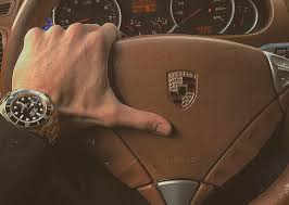 New houseguests in the war room: Big Brother Poios Einai O Paikths Me Thn Porsche Kai To Rolex Sportime Gr