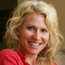 Kim Kappler's Instagram, Twitter & Facebook