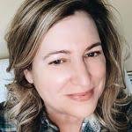 Lori Sandlin's Instagram, Twitter & Facebook