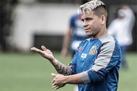 Yeferson julio soteldo martínez (born 30 june 1997) is a venezuelan professional footballer who plays for brazilian team santos and the venezuela national team. Huachipato Reclama De Atraso Do Santos Por Soteldo E Ve Caso Ir Para A Fifa Superesportes