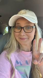 Ashley Hills (@ashley.n.hills) • Instagram photos and videos