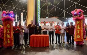 President / ceo, majutera sdn bhd. Tech Dome Moving With The Times Buletin Mutiara