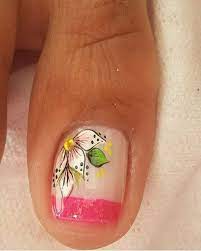 Soy una convencida que la decoración de uñas es un arte por eso mismo el nails art como bien se lo define es una disciplina que llego para quedarse dentro del mundo de la moda y la belleza. Unas Decoradas Con Flores Y Mariposas Para Los Pies Elsexoso
