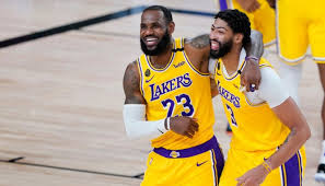 With an opponent still to be determined, the suns must now navigate the beginning of the conference finals without potentially. Lejkers Pobedil Finiks I Sravnyal Schet V Serii Plej Off Nba