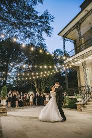 Grand Romantic Fete At Annesdale Mansion Memphis Tn Mansion Wedding Venues Mansion Wedding Wedding Vendors