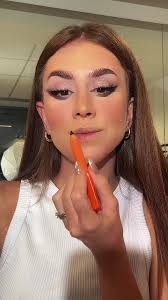 Realce Seus Lábios com Lipmix Hera da Mari Maria