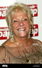 Barbara jung -Fotos und -Bildmaterial in hoher Auflösung