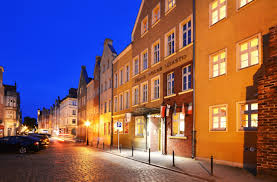 Wolne media, wolni ludzie, wolna polska! Hotel Wolne Miasto Gdansk At Hrs With Free Services