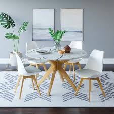 51 round dining tables that save on