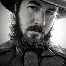 Curtis Higgins's Instagram, Twitter & Facebook