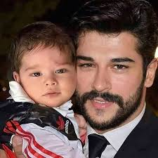 𝑩𝒖𝒓𝒂𝒌 Ö𝒛𝒄𝒊𝒗𝒊𝒕