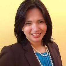 Kathleen Moya's Instagram, Twitter & Facebook