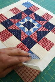 Quick And Easy Fourth Of July Quilted Star Block Table Topper Quilt Books Beyond Quilted Table Runners Patterns Quilts Book Quilt