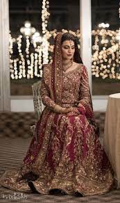 Bridal Lehenga Shopping Guide In Online Torronto Red Bridal Dress Indian Bridal Dress Bridal Dresses Pakistan