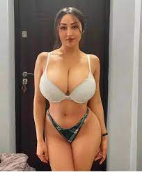 Sexy Babes on X: Sexy Big Boobs Onlyfans Model! t.cobqDVFHKA4e   X