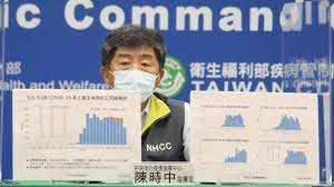 新北市 36 歲武漢肺炎確診男子 27 日猝死，中央流行疫情指揮中心發言人莊人祥今天說，尚未收到這名死亡個案資料，如果訊息屬實，應是這波疫情中最年輕死亡個案。新北市政府消防局表示， 27 日清晨5時許接獲住土城區的民眾報案指家人昏倒不起，一直叫不醒。 Ewxyzcidciqy7m