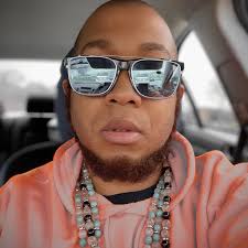 I have not got a RXM yet but I joined this group to investigate what  everyone thinks, I also don't have a glock . Eventually I'll probably end  of with both. Any