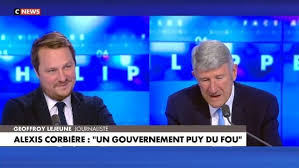 Philippe De Villiers : "Le Puy du Fou c’est la France. (...) Je dis à  Alexis Corbière, confier la France au Puy du Fou, ce n’est pas une mauvaise  idée".