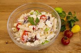 Salata Greceasca De Paste Cu Iaurt Salata De Vara Usoara Perfecta Pentru Cina Cooking Jasmine Rice Food Receipes Healty Food