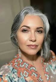 I know I won't get Text because I'm too old and ugly,🥲 📩 shorter.me/6thYc