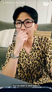 😕 RM do BTS contou sobre como é difícil manter a identidade individual no  serviço militar obrigatório. "As pessoas me avisaram que, quando você entra  no exército, é tudo sobre seguir instruções,