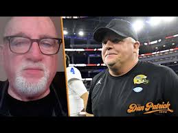 Bill Plaschke: Chip Kelly's Move Makes Both Him And UCLA Look Terrible