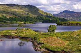 Tierras altas, naturaleza, escocia, paisaje de monte, montaña, cielo, lagos, isla de skye, piscinas de hadas, paisaje, colina, pradera, luz solar, colinas, fondo de pantalla hd. Los 8 Paisajes Mas Bonitos De Escocia Paisajes Bellos De Escocia