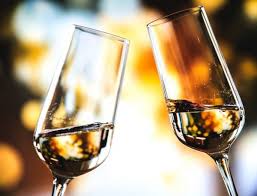 Great savings & free delivery / collection on many items. Details Matter Everything You Need To Know About Wedding Toasting Flutes The Wedding Blog