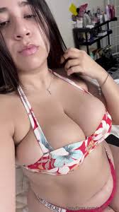 Moriah Mills Has a Big Ebony Ass