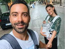 Η χριστίνα μπόμπα δημοσίευσε χθες το βράδυ ακόμα μία φωτογραφία με τις δίδυμες στο κρεβάτι. 0q8dqukgesp1sm
