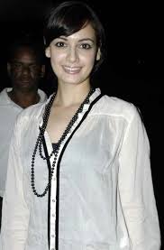 I prefer going to restaurants during the week when they are less crowded. Dia Mirza Hot In Jeans And White Transparent Top Sabwood Com