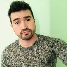 Stream Leo Salinas music