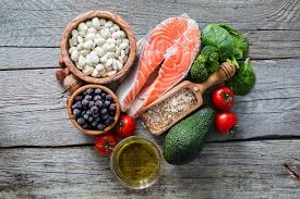 Seguendo una dieta sana con verdure, frutta e pesce diminuisce diminuendo i rischi di presentare i sintomi del. La Dieta Contro La Depressione Esiste Davvero Cosa Dovete Mangiare Per Sentirvi Felici Guarda Libero Quotidiano