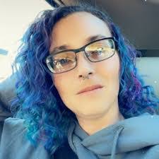 Sandra Barwick's Instagram, Twitter & Facebook