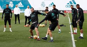 Wolves have signed striker rafael mir from spanish la liga side valencia on a. Real Madrid Rafa Mir Swaps Valencia For Wolves