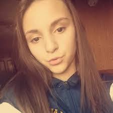 Christine Thiede's Instagram, Twitter & Facebook