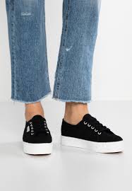 The superga 2705 hi top captures the affinity⁠ between the classic, casual sneaker and the supergascandinavia. Superga 2730 Cotu Sneaker Low Black White Schwarz Zalando De