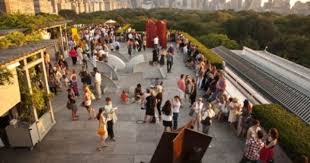 The Metropolitan Museum Roof Garden Cafe Martini Bar Weekend New York Places In New York Weekend In Nyc