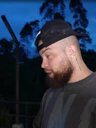 El Humor de Doña Claudia en la Comedia de Daren