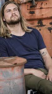 Pin By Blooeyed Scorpio On So Dreamy Animal Kingdom Tnt Animal Kingdom Tv Show Animal Kingdon