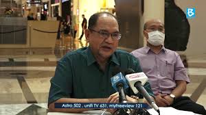 Many credit card issuers allow you to redeem your rewards on gift card purchases for hotels, rentals, timeshares, including hotels.com, four seasons chase cardholders, for example, can redeem their points through the cur portal for a gift card at a select number of merchants, including airbnb. Mysejahtera Bernama Kpdnhep Galak Premis Guna Aplikasi Mysejahtera Youtube The Mysejahtera Application Now Has Almost 21 Million Unique Users And They Are All Active